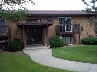 11621 Roberts St APT 7, Mokena, IL 60448