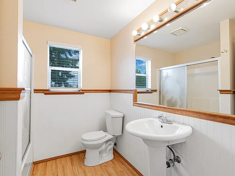 29 Hylebos Ave — Photo 23