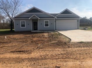 413 Wrangler St N, Franklin, TX 77856