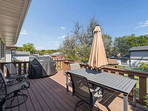 4th image of 8638 W Sun Valley Dr