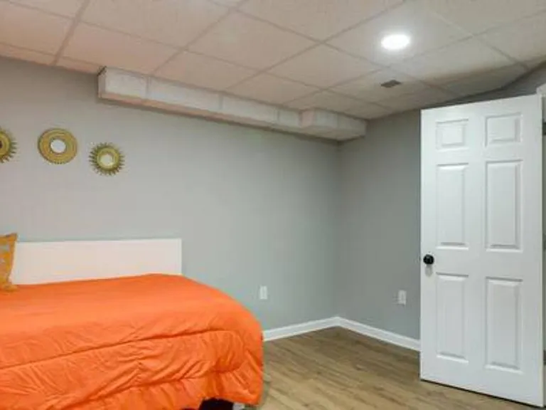 2135 Bollingbrook Dr SW — Photo 19