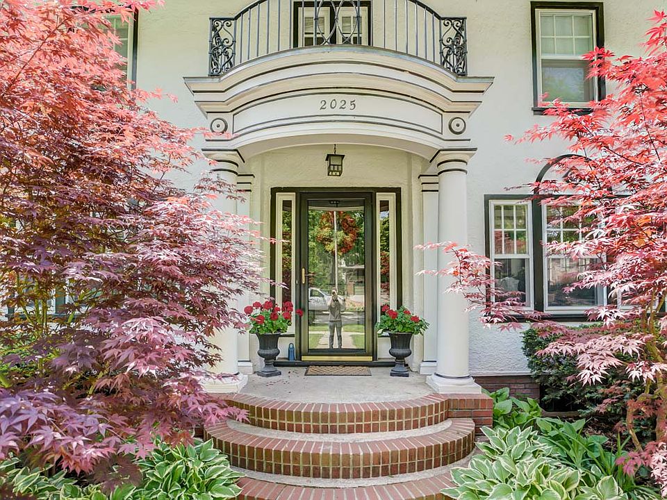 2025 Chadbourne Ave, Madison, WI 53726 Zillow