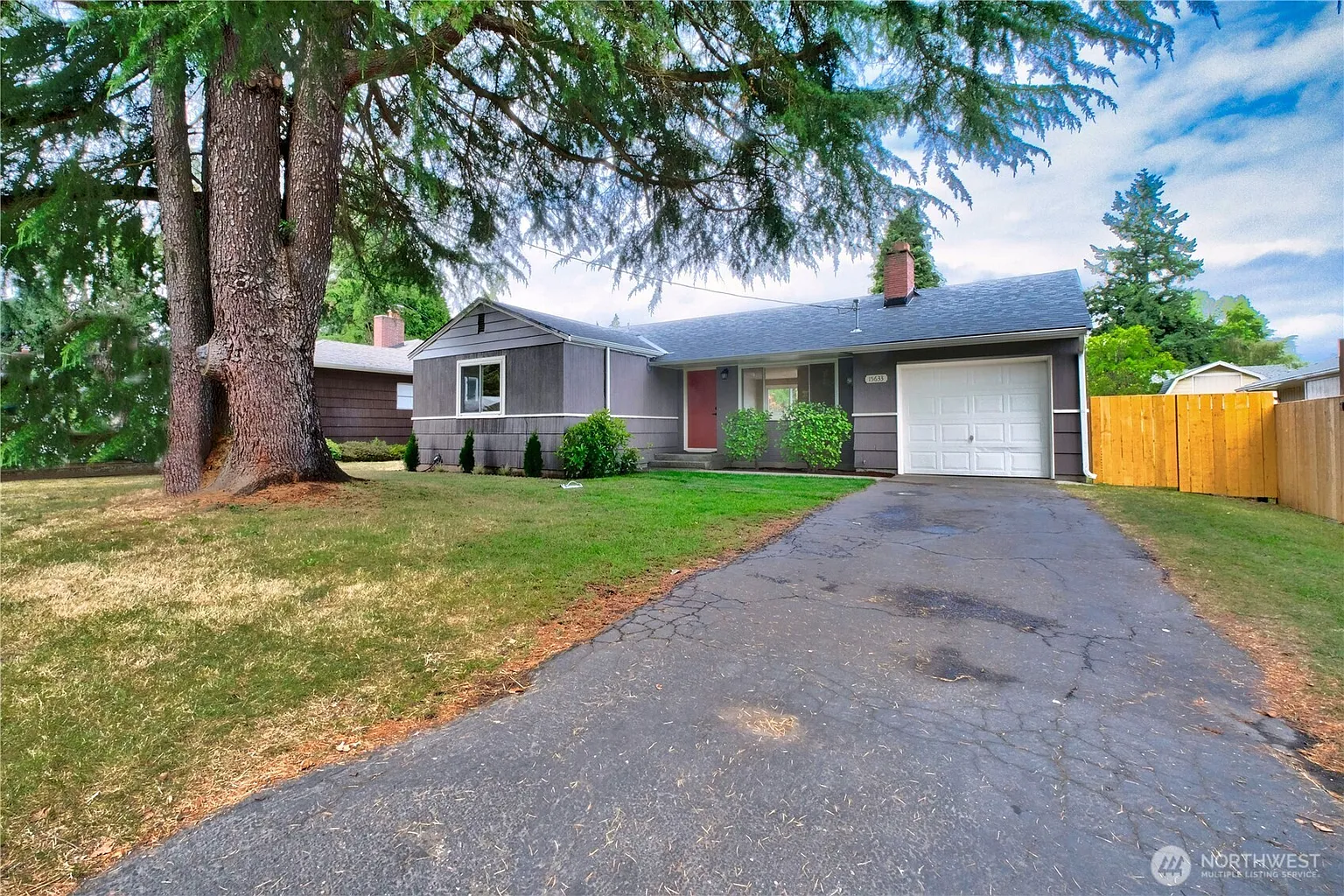 15633 18th Avenue SW photo 1