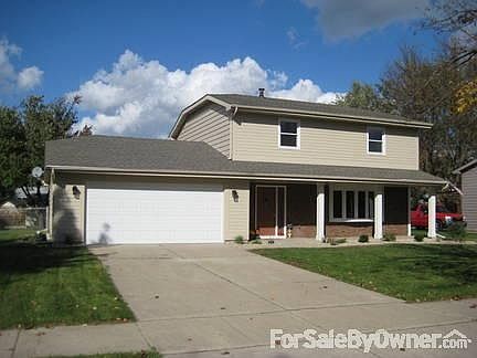 1st image of 103 Lilac Dr
