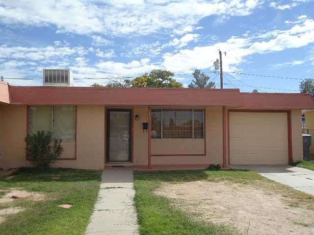 1st image of 312 Petty Ln