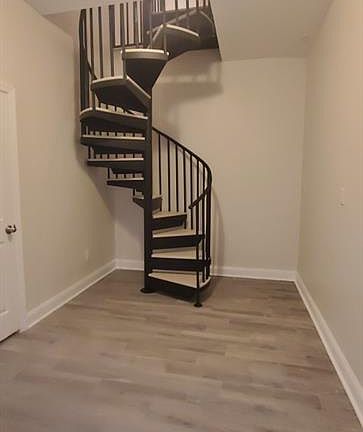 4th image of 234 Martine Ave #1C