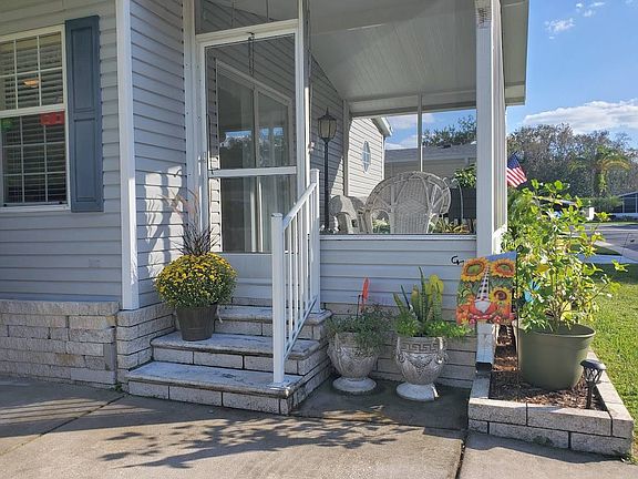 5th image of 10804 Benbow Dr