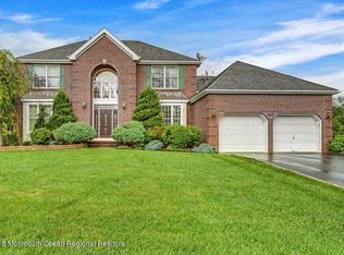 14 Tuscan Dr, Freehold, NJ 07728