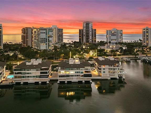 3rd image of 4400 Gulf Shore BLVD N #5-504