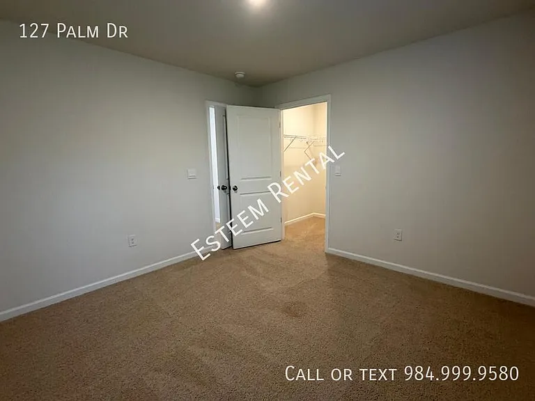 127 Palm Dr — Photo 17