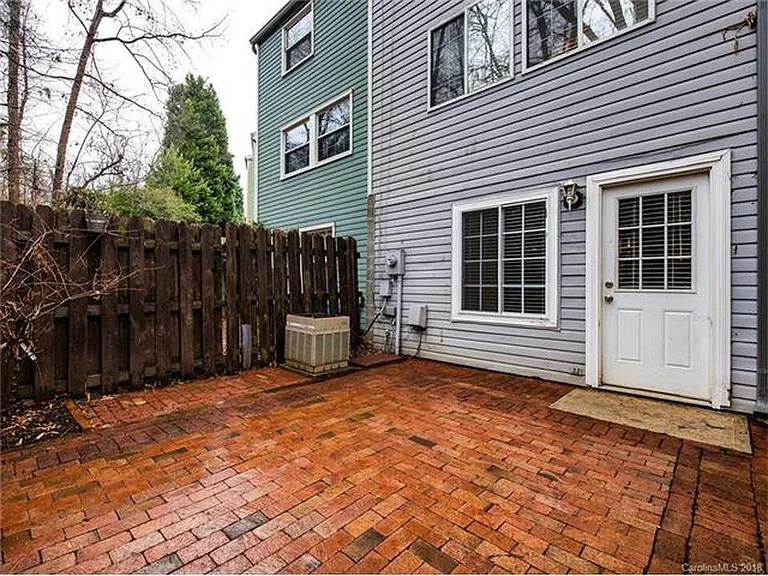 1231 Scaleybark Rd #F — Photo 20