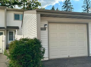 1550 N Oberlin Cir, Fridley, MN 55432