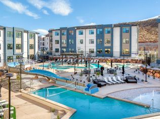 224 N Chaparral Dr #M203, Hurricane, UT 84737