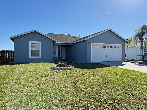 3rd image of 717 Westwinds Dr