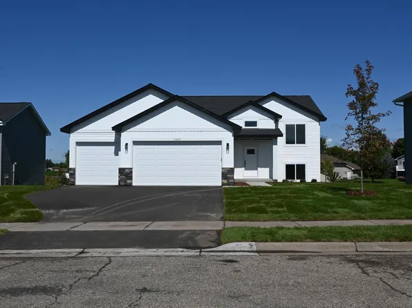 1607 11th St NE, Buffalo, MN 55313