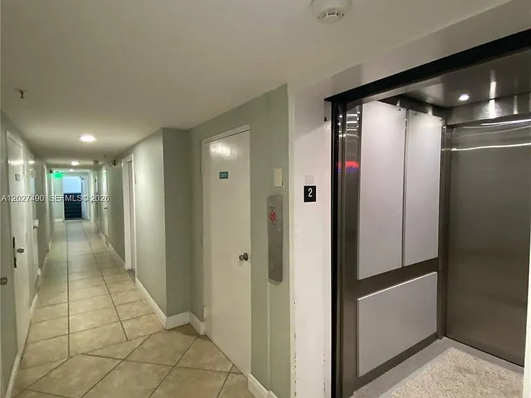 7832 Collins Ave #201 — Photo 24