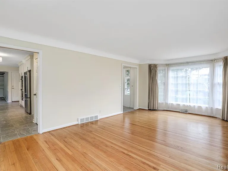 4259 Wendell Rd — Photo 18