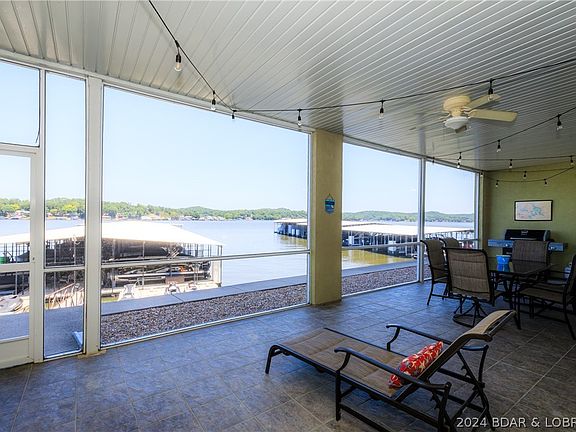 5th image of 230 Plaza Gardens Ct Unit 1C