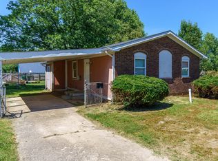 2673 Delta Ct, Radcliff, KY 40160