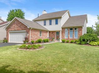 1332 Farmstead Ln, Bolingbrook, IL 60490