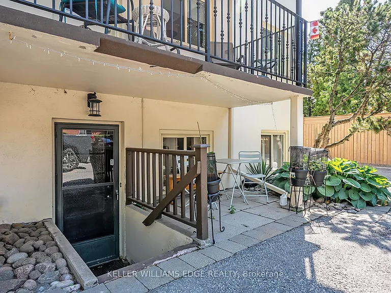 432 Burlington Ave #1 — Photo 17