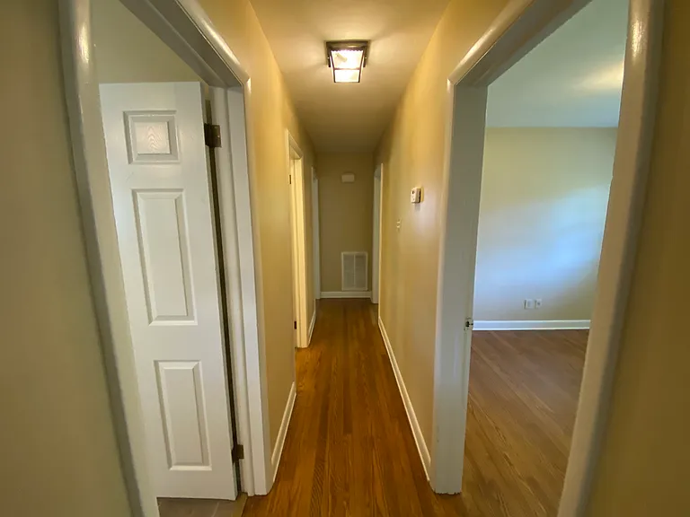 109 Caran Rd — Photo 17
