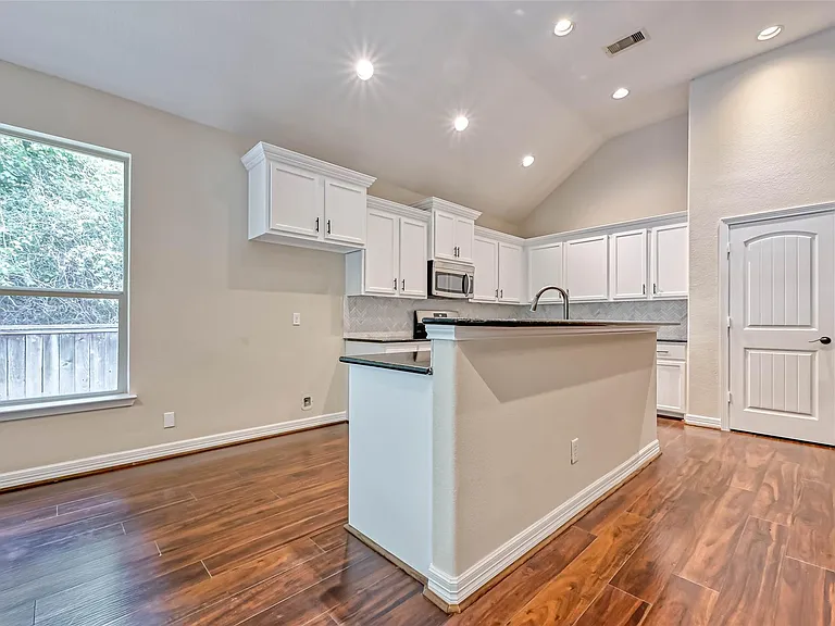 150 W Heritage Mill Cir — Photo 10