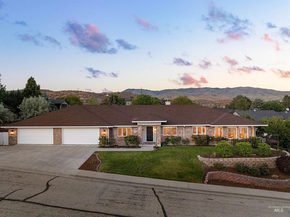1st image of 4156 N La Mesita Way