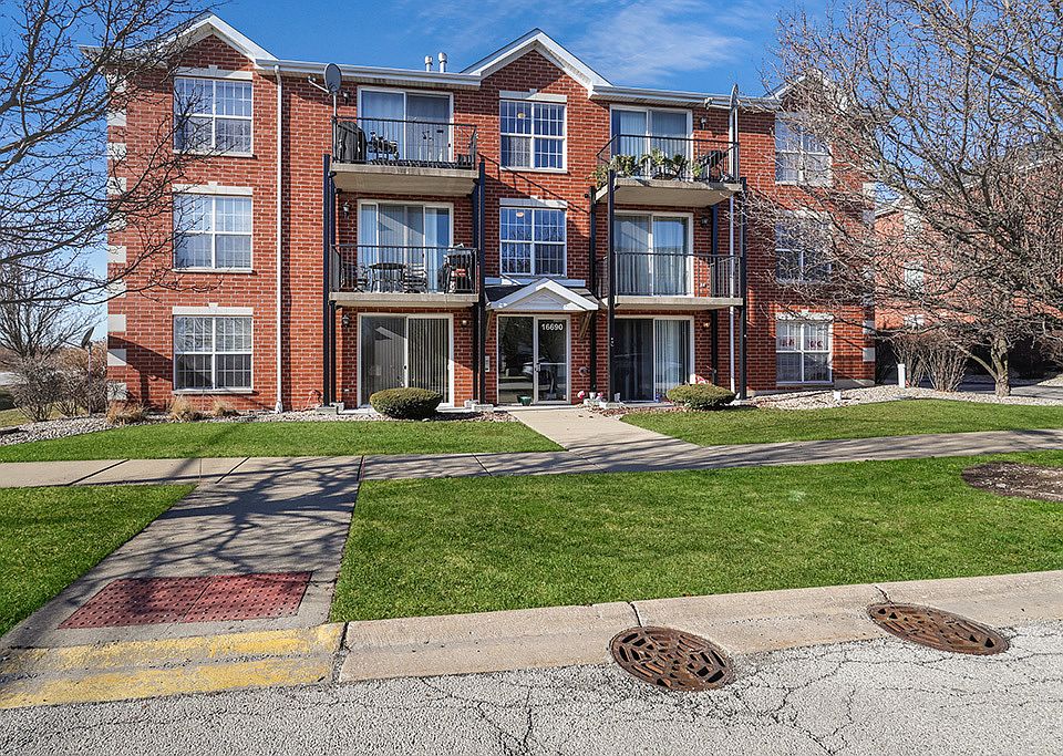 1st image of 16690 Liberty Cir #1S