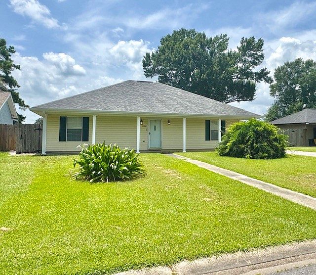 1st image of 1013 Aberdeen Dr