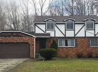 210 Vine Ln, Buffalo, NY 14228