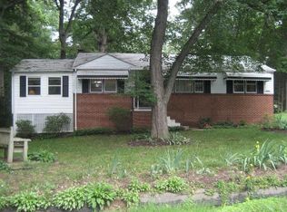 6712 2nd St, Riverdale, MD 20737