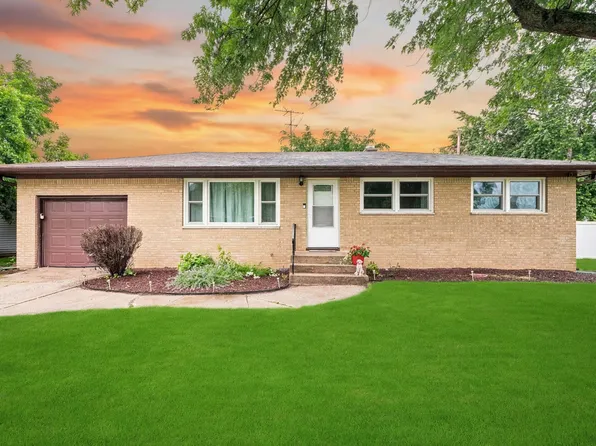 6707 Monroe Ct, Merrillville, IN 46410