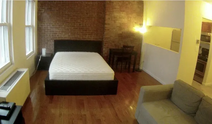 Rented by Vivaldi Real Estate | media 9