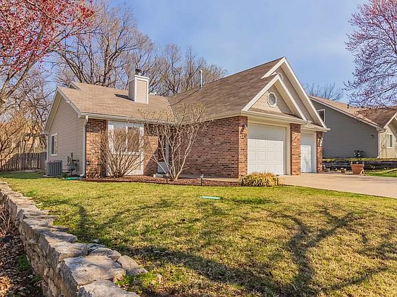 2nd image of 2618 Georgetown Pl