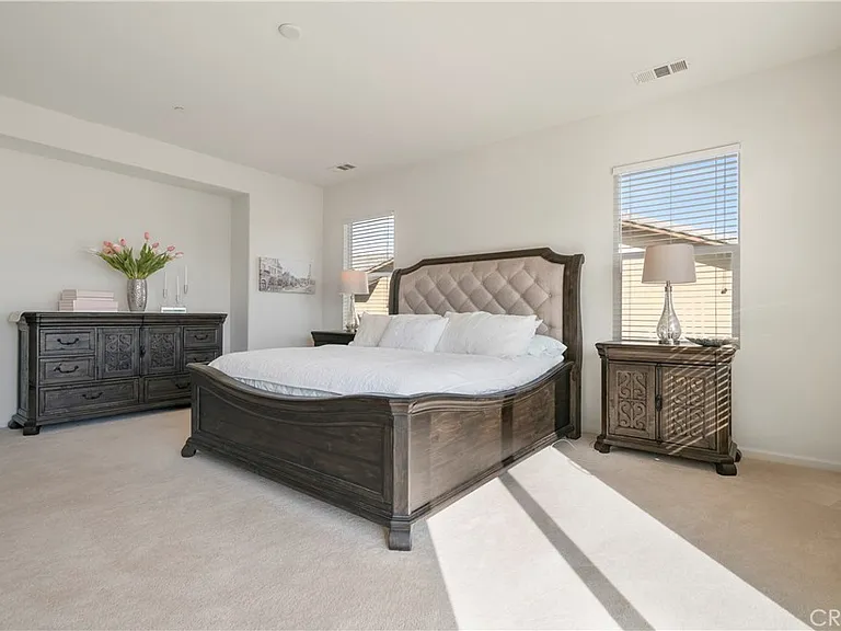 3126 Vista Ter — Photo 24