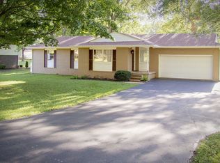 227 Scott Ln, Bowling Green, KY 42103