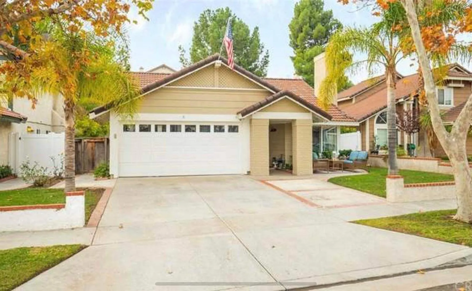 3 bed, 1492 sqft, $3,995 — Photo 1