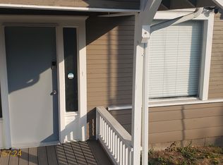 919 E Marine View Dr, Everett, WA 98201