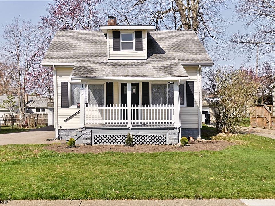 1st image of 1692 Temple Ave