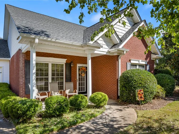 1 Gabrielle St, Anderson, SC 29621