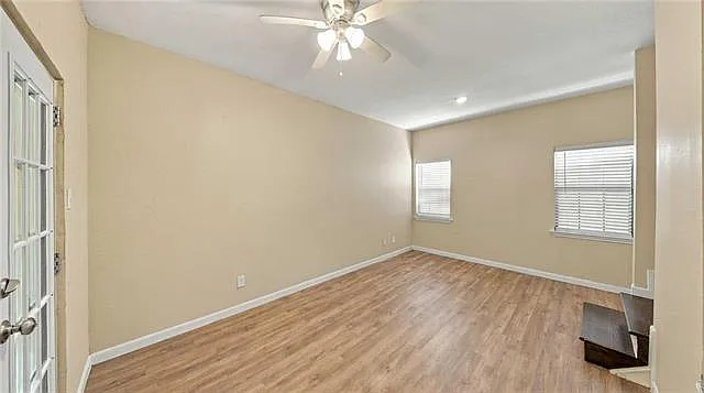 2 bed, 2.5 bath, 1200 sqft, $1,450 — Photo 4