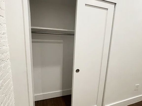 5th image of 150 E 83rd St APT 1A