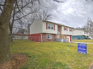 3775 E Fitzgerald Rd, Decatur, IL 62521