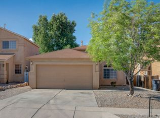 6023 Cyonus Ave NW, Albuquerque, NM 87114