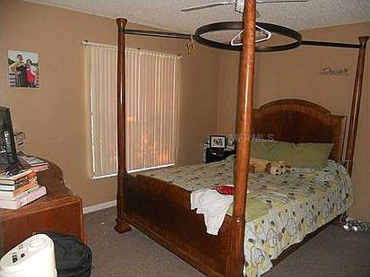 3rd image of 237 Lovell Ln