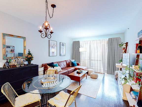 4th image of 11-25 45th Ave #3F