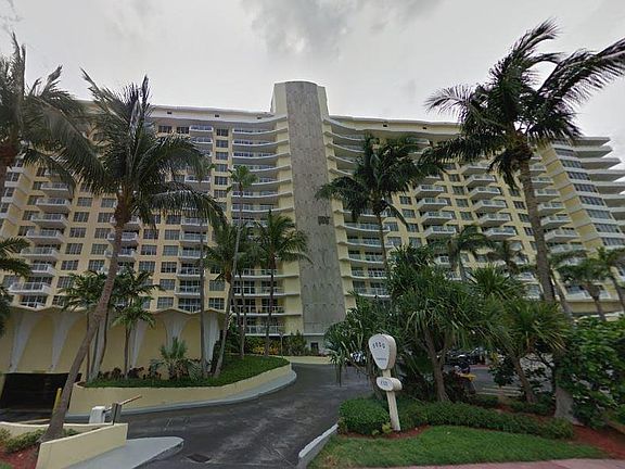 3rd image of 5600 Collins Ave APT 10S