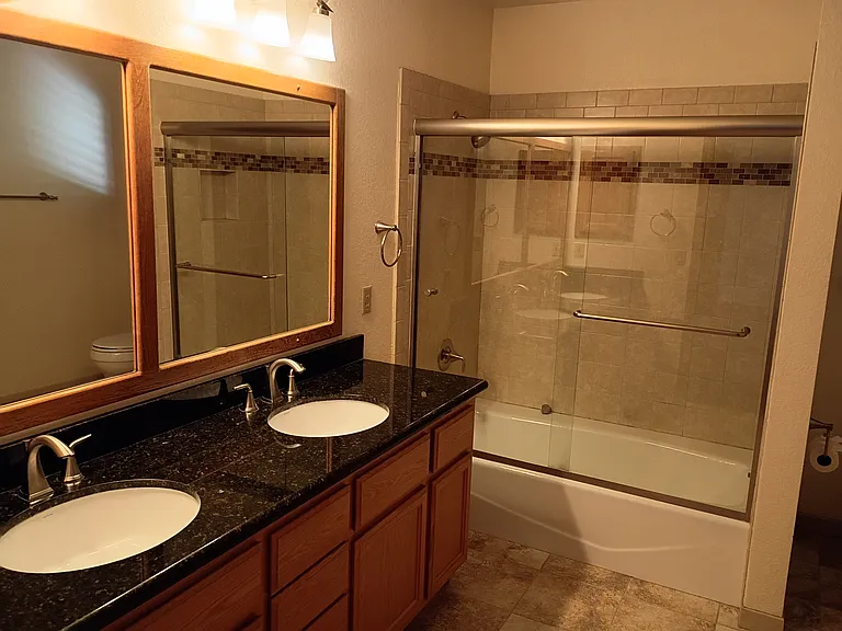 8071 Livorna Way — Photo 18