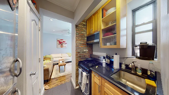 Rented by Bond New York | media 6